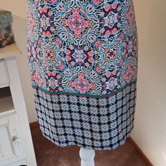 Cynthia Rowley Colorful Floral Design Dress - Picture 3 of 10